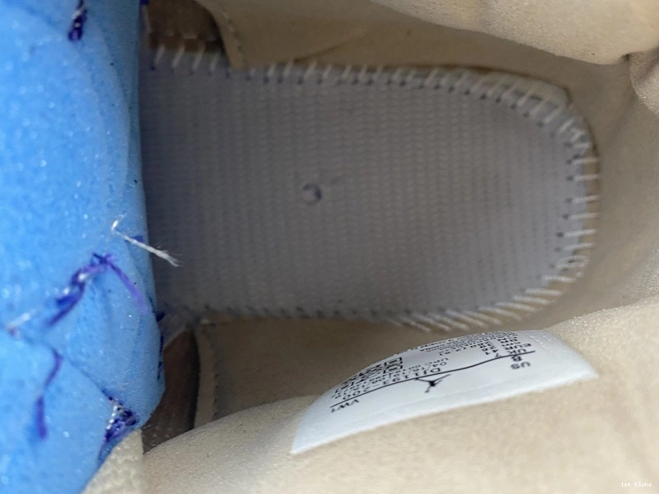 4   x Air Jordan May “Camo” Aleali DJ1193-200 0513